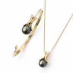 Tahiti set zwarte parel goud armband ketting