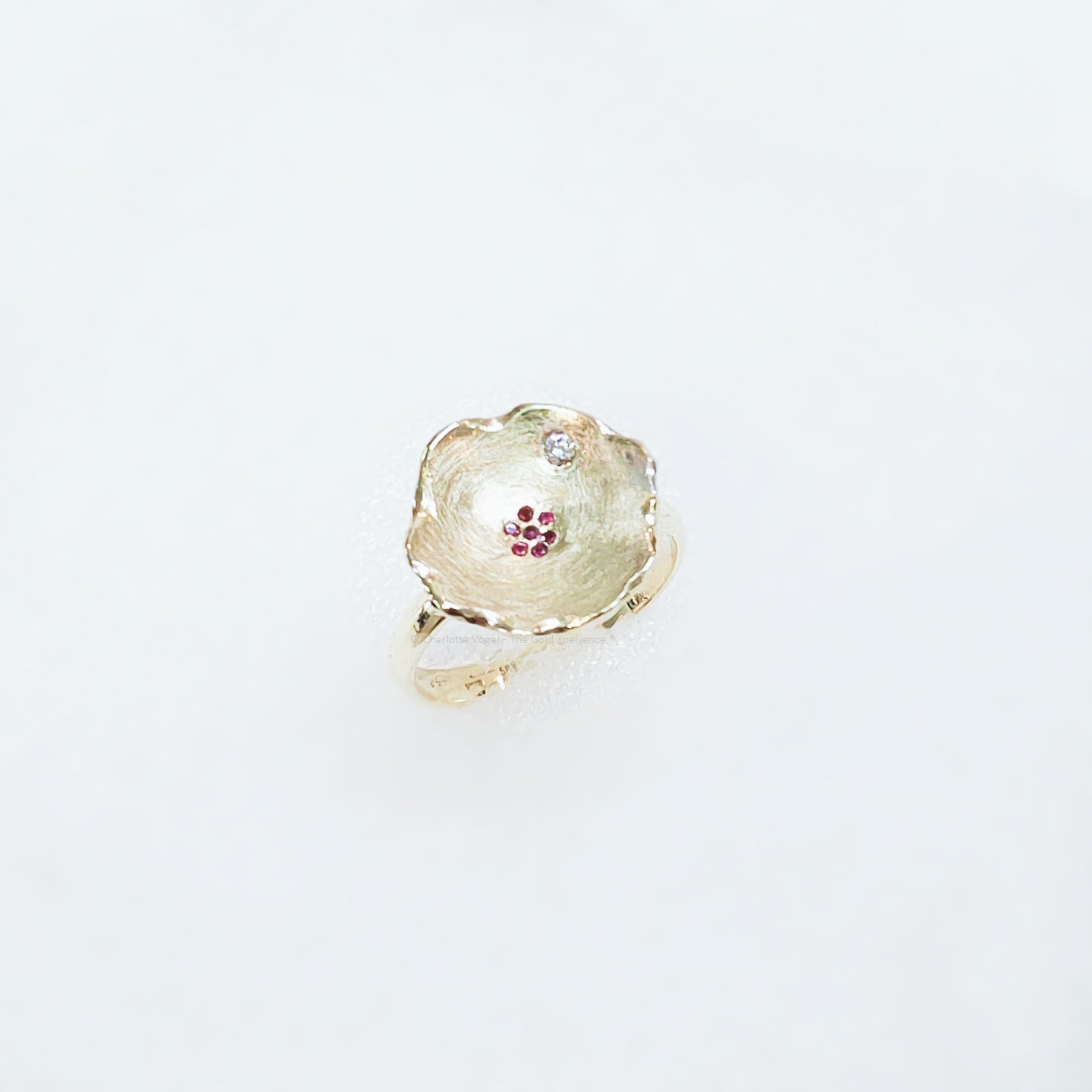 Gouden Bloemring met Robijn – Firenze Collectie