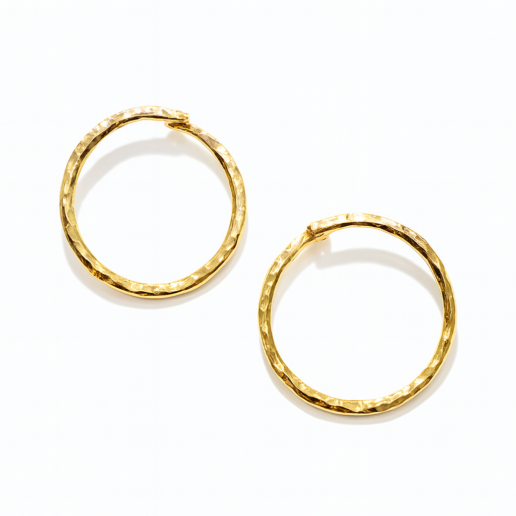 Gouden oorring zonder achterkantje