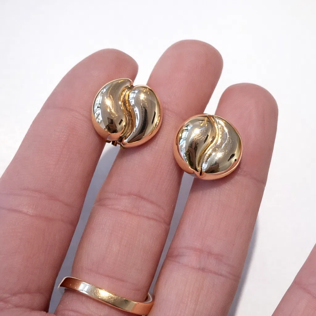 Een tweede oorbel laten maken bij verlies